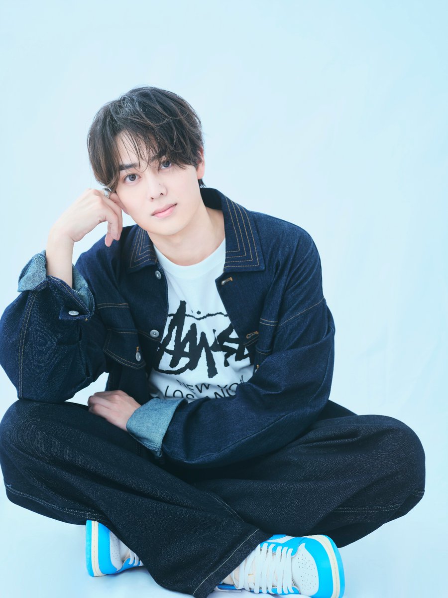 ✜ New Artist Photo ✜ 

Daisuke Maeda               
<a href="/daisukemaeda830/">前田 大輔 / Daisuke Maeda</a>

#TAGSEARCH
#前田大輔