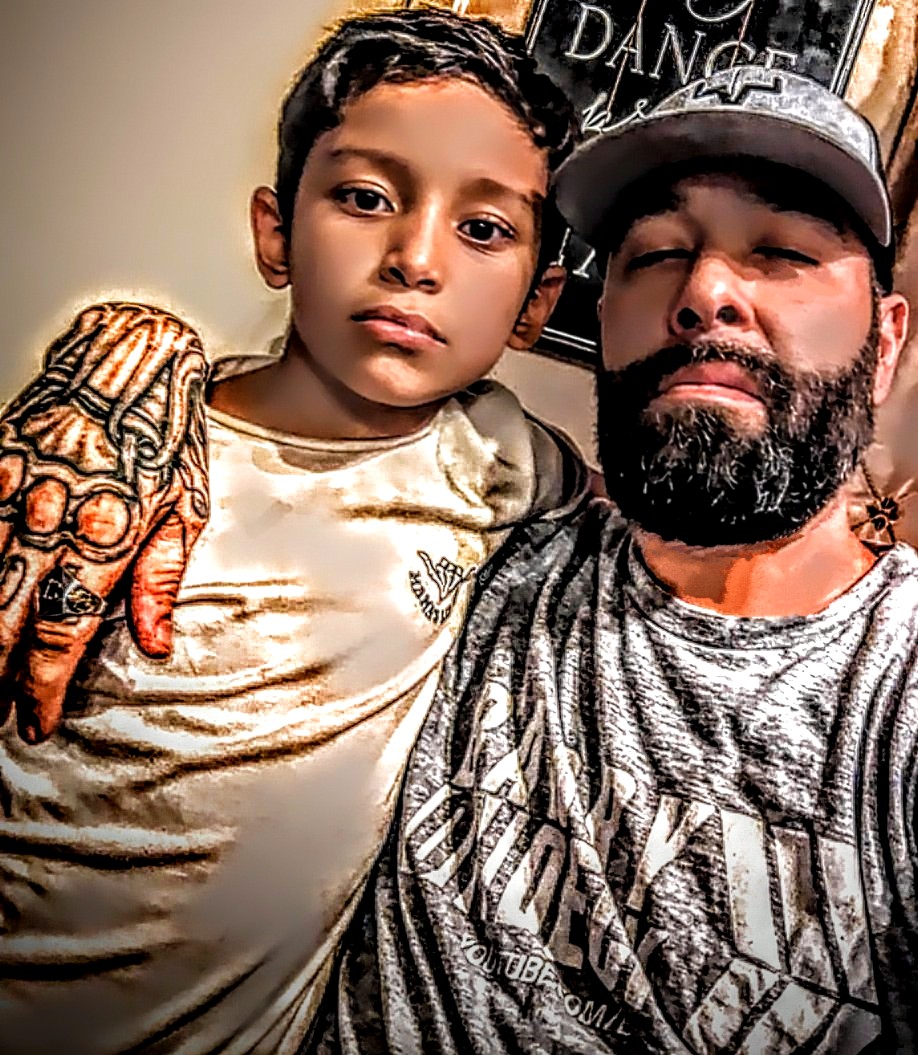 7thirteenH's tweet photo. Me and My ace https://t.co/HOyHG1fagM