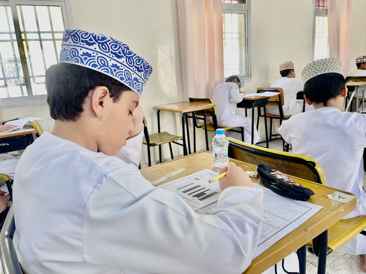 بداية إمتحانات نهاية الفصل الدراسي الثاني للعام الدراسي 2025/2024م 
بمدرسة عمار بن ياسر للتعليم الأساسي
نسأل الله عز وجل أن يوفق طلبة المدرسة وتكلل جهودهم بالنجاح .