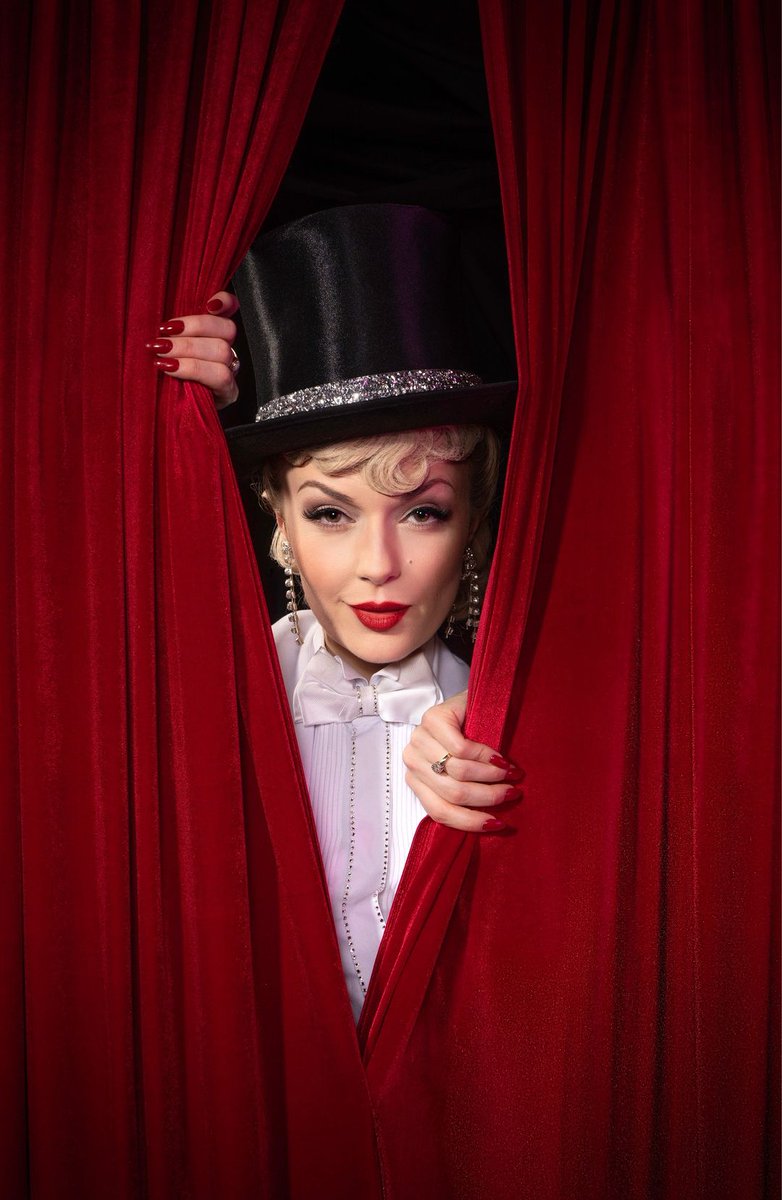 #model: Missbabydaisy 
Link to image:  buff.ly/CidML5R