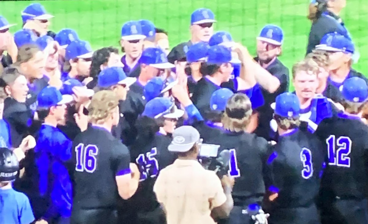 Karen Kwan (@senkarenkwan) on Twitter photo Congratulations!! <a href="/slccbaseball/">SLCC BASEBALL</a> are the <a href="/JUCOWorldSeries/">JUCO World Series⚾️</a> champions #Brucru <a href="/SaltLakeCC/">Salt Lake CC</a> Congratulations!! <a href="/slccbaseball/">SLCC BASEBALL</a> are the <a href="/JUCOWorldSeries/">JUCO World Series⚾️</a> champions #Brucru <a href="/SaltLakeCC/">Salt Lake CC</a>