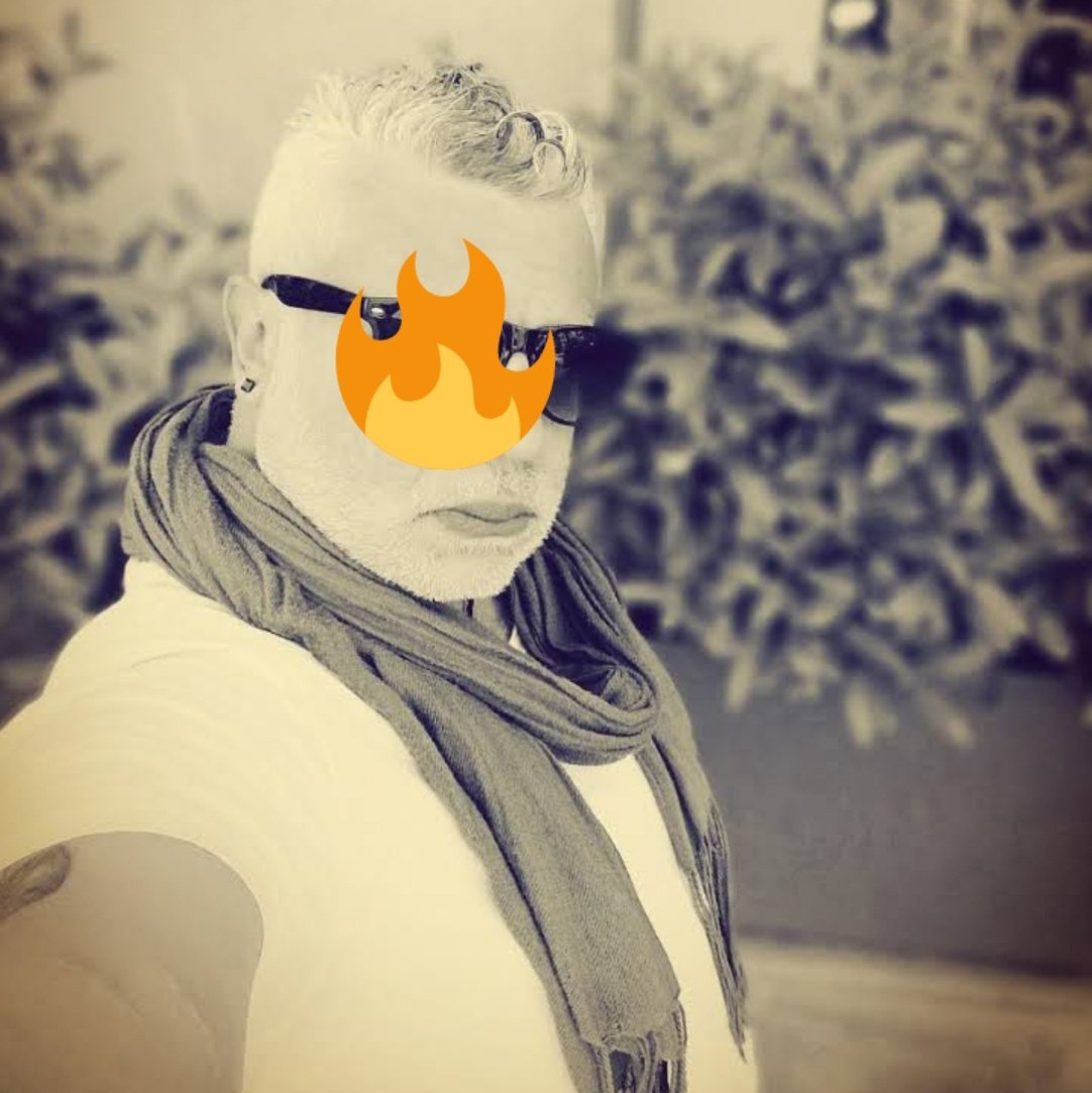 Bursa'dan tek erkek arıyan çiftler evli veyahut tek bayanlar sizleri dm ye bekliyorum güvenli ev ortamında  sizleri misafir edebilirim yaşanacak ların yaşnadığı yerde kalması ilke edinmiş gizliği ön planda tutan sırdaş bir beyim lütfenn ciddi kişiler iletişim kursun.