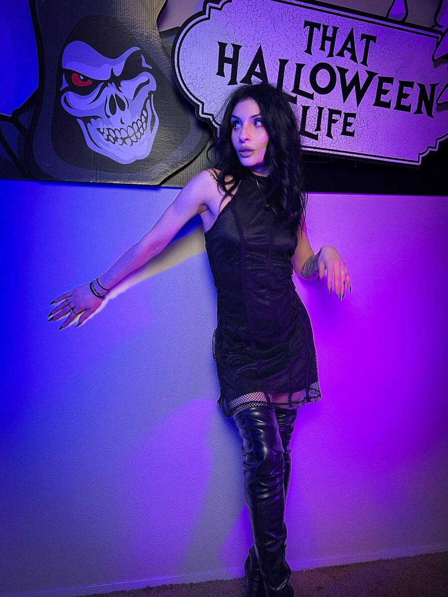 Someone say Horrorween?