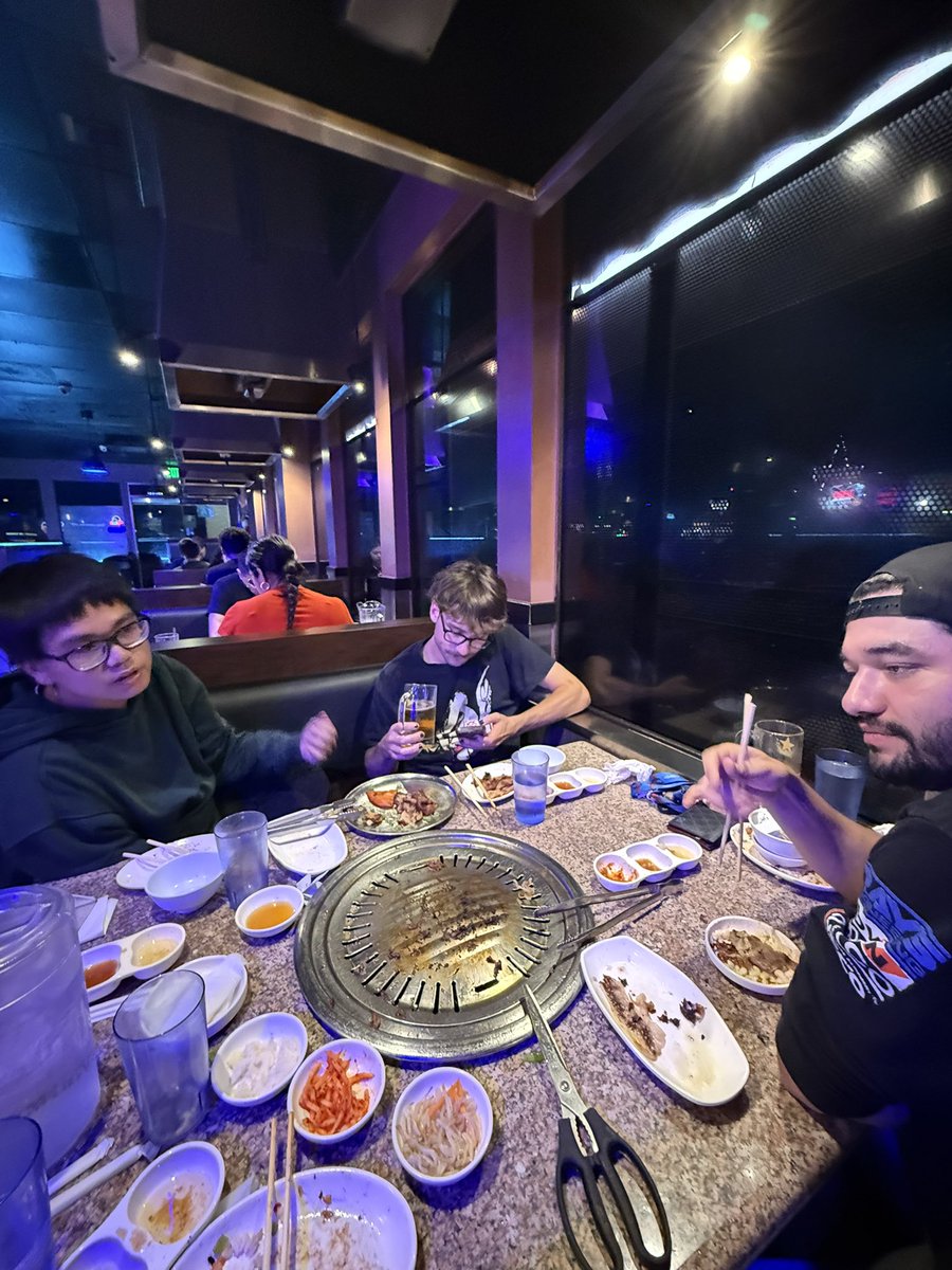 What a day. Thank you <a href="/themasked999/">liam “masked” anderson</a> for being here with <a href="/OxidizedEsports/">Oxidized Esports</a>. And new pc picture coming soon