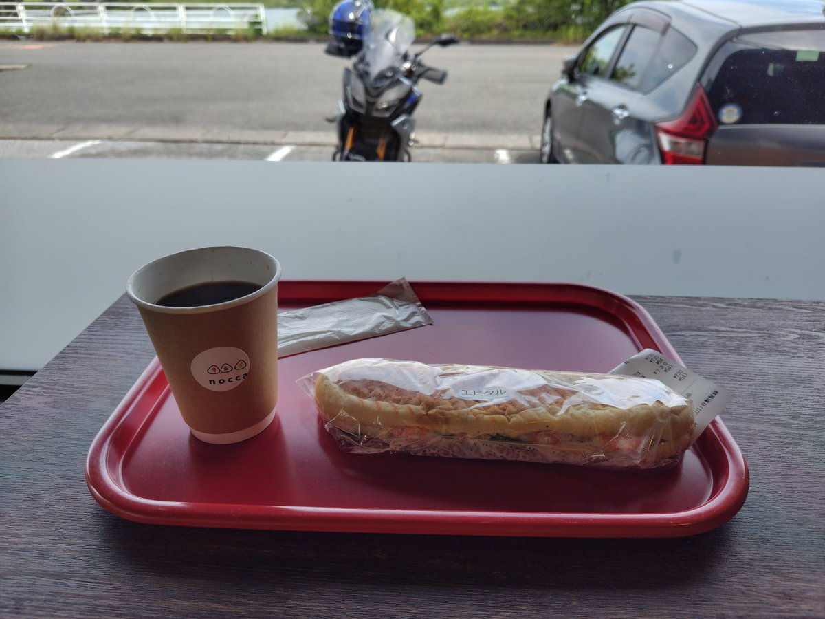 jintake0114's tweet photo. いつもんトコでQK☕🥪#nocca #木曽三川公園 https://t.co/3F7LlSkhQp