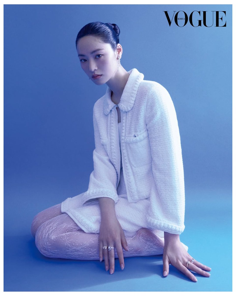 jipuragifiles's tweet photo. Jeon Yeo Been IG Post Update
[6.1.25]

" @/chanelofficial @/voguekorea 
#Chanel #ChanelFineJewelry #CollectionN5 "

#전여빈 #JeonYeoBeen https://t.co/EeB1Vh6Usz