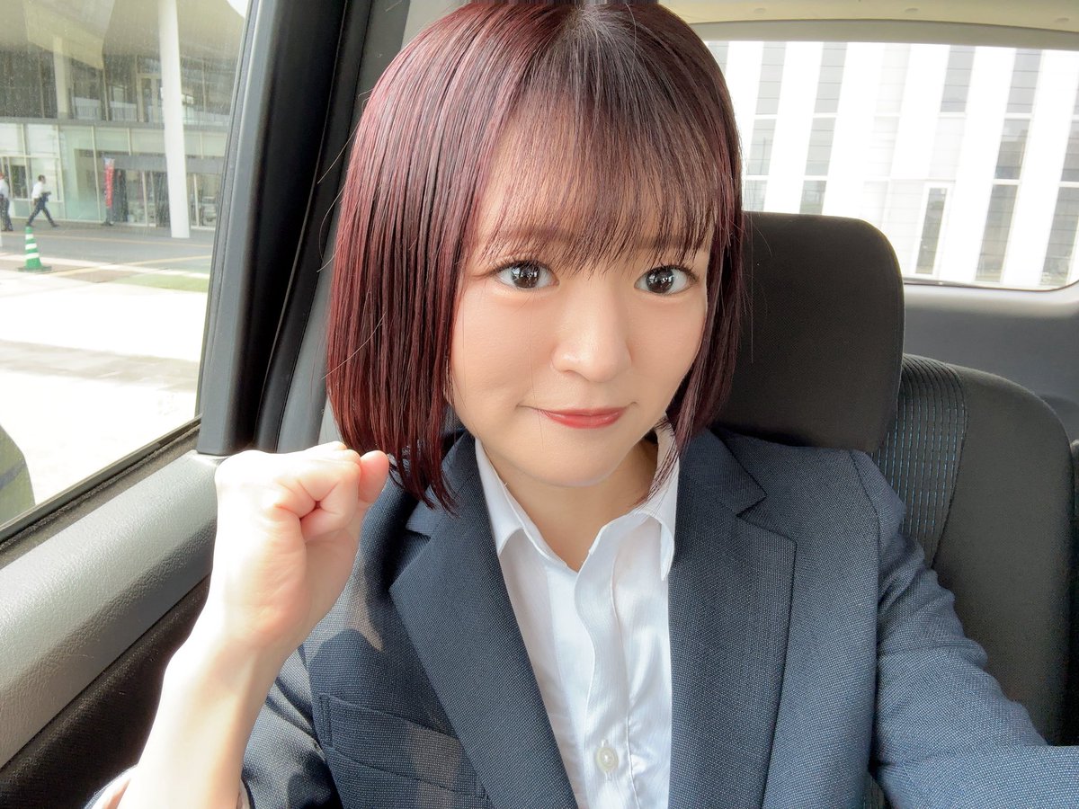 ブチ破れ!スポーツの力で未来を切り拓け‼️〜スポーツの力で創るまちづくり〜

私もお話を聞きに行きました✨️
熊本のプロスポーツの未来はどうなっていくべきなのか、新スタジアムはどのように創っていくべきなのか、そもそも「スポーツ興行」とは？など沢山勉強させていただきました🙇‍♀️