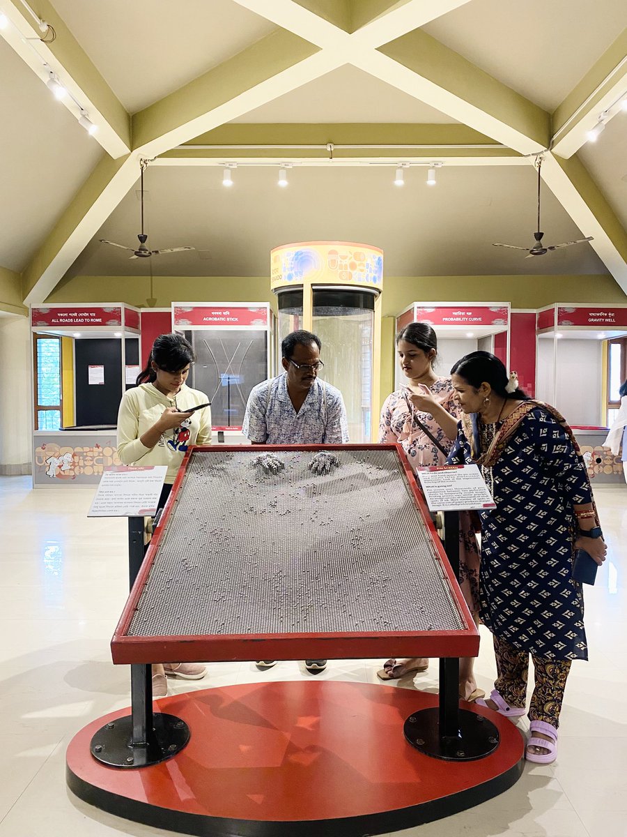 NSCGuwahati's tweet image. Visitors having a blast with our Pin Screen!

✨ Come experience the magic of science  National Science Center,Guwahati 

📍Open 9:30 AM to 6:00 PM 

@ncsmgoi 
@MinOfCultureGoI 

#ScienceFun #InteractiveExhibit #PinScreen #ScienceMuseum #FamilyFun #ExploreScience