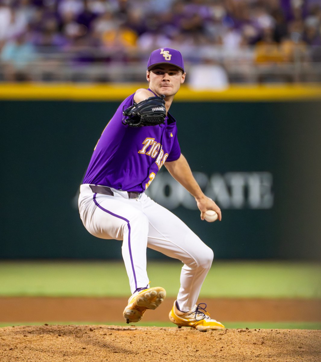 mjohnsonphoto's tweet photo. Leaving the Box after @LSUfootball blanks @DBU_Baseball 12-0. For more check @theadvocatebr @NOLAnews @KokiRiley @RabalaisAdv &amp; @byreeddarcey. Link to my 📸 gallery 👇@_chrisstanfield @_lh_13 @ethanfrey_16 #PHOTOS #photooftheday #RoadToOmaha #LSUSBaseball

https://t.co/3nEV2JKPAy https://t.co/U3zodFBHpu