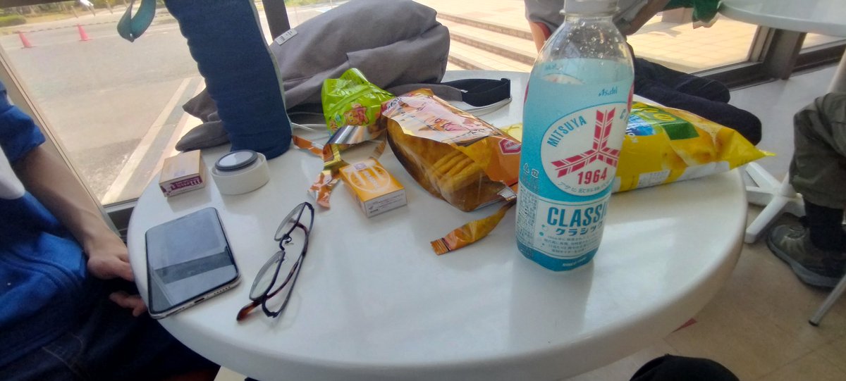 あかつきのMM(先輩)と遊び中