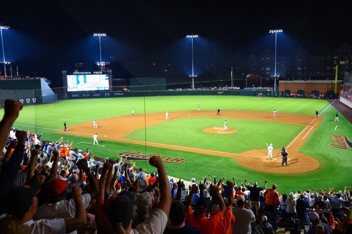 IT’S A PARTY AT PLAINSMAN PARK‼️SEE YOU IN THE REGIONAL FINAL👏👊🙌

#WarEagle