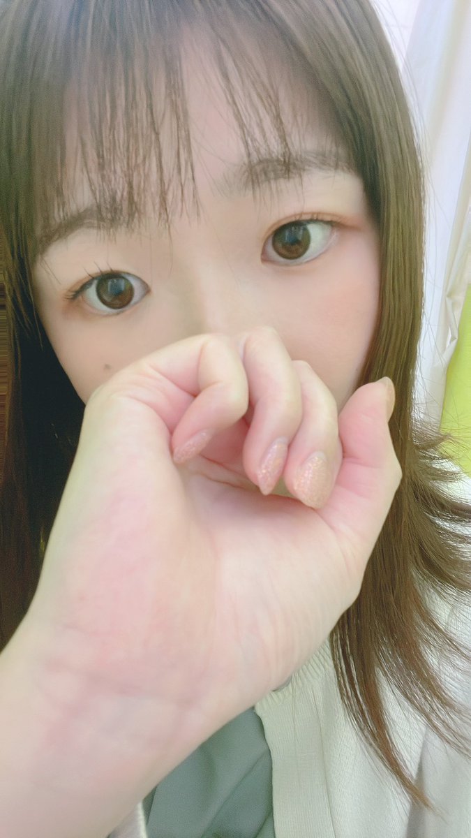 mtg888070's tweet photo. 前髪切って3週間くらい？
全然伸びてない気がするね？🤔 https://t.co/d2C00flCAQ