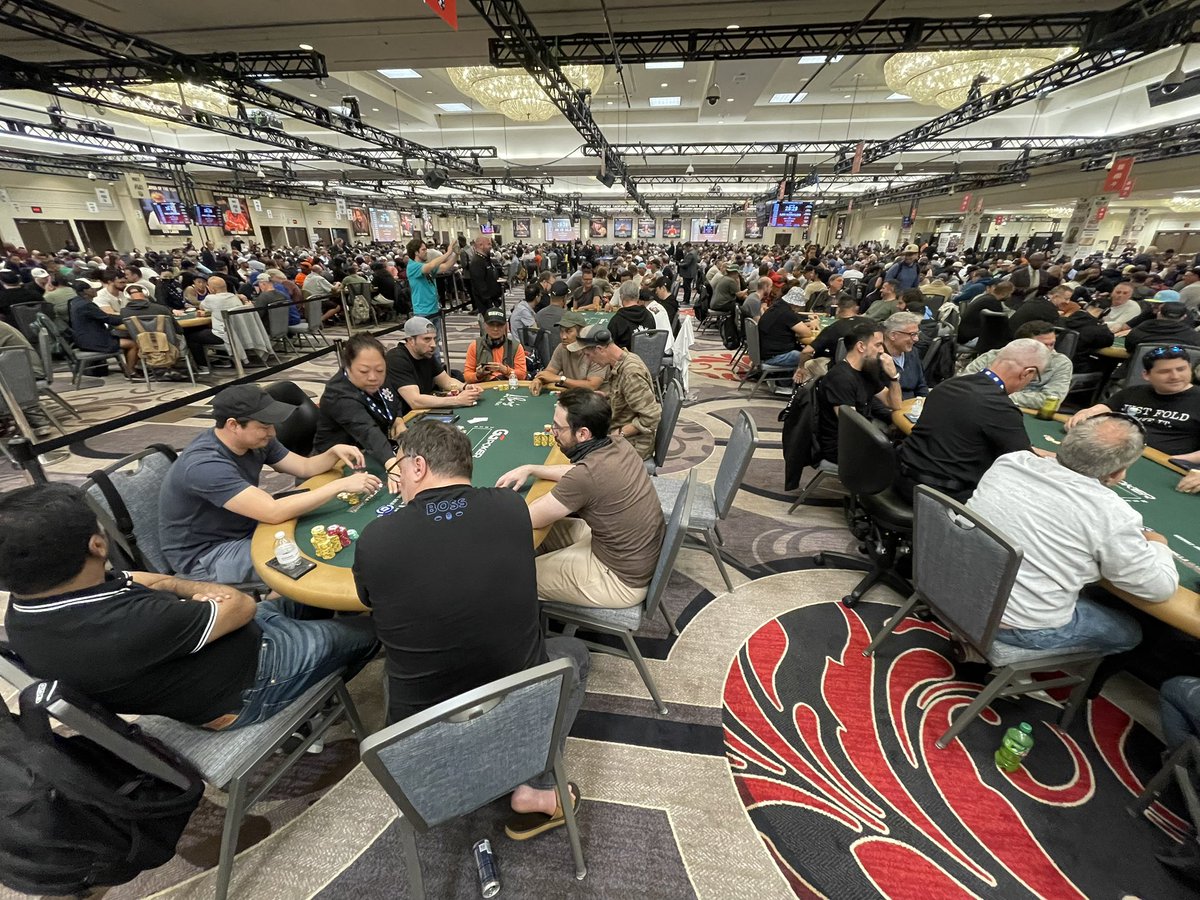 EricMizrachi's tweet image. We are in the money in the mystery millions $1000 event @wsop! 

#TeamMizrachi #WSOP #GetLucky