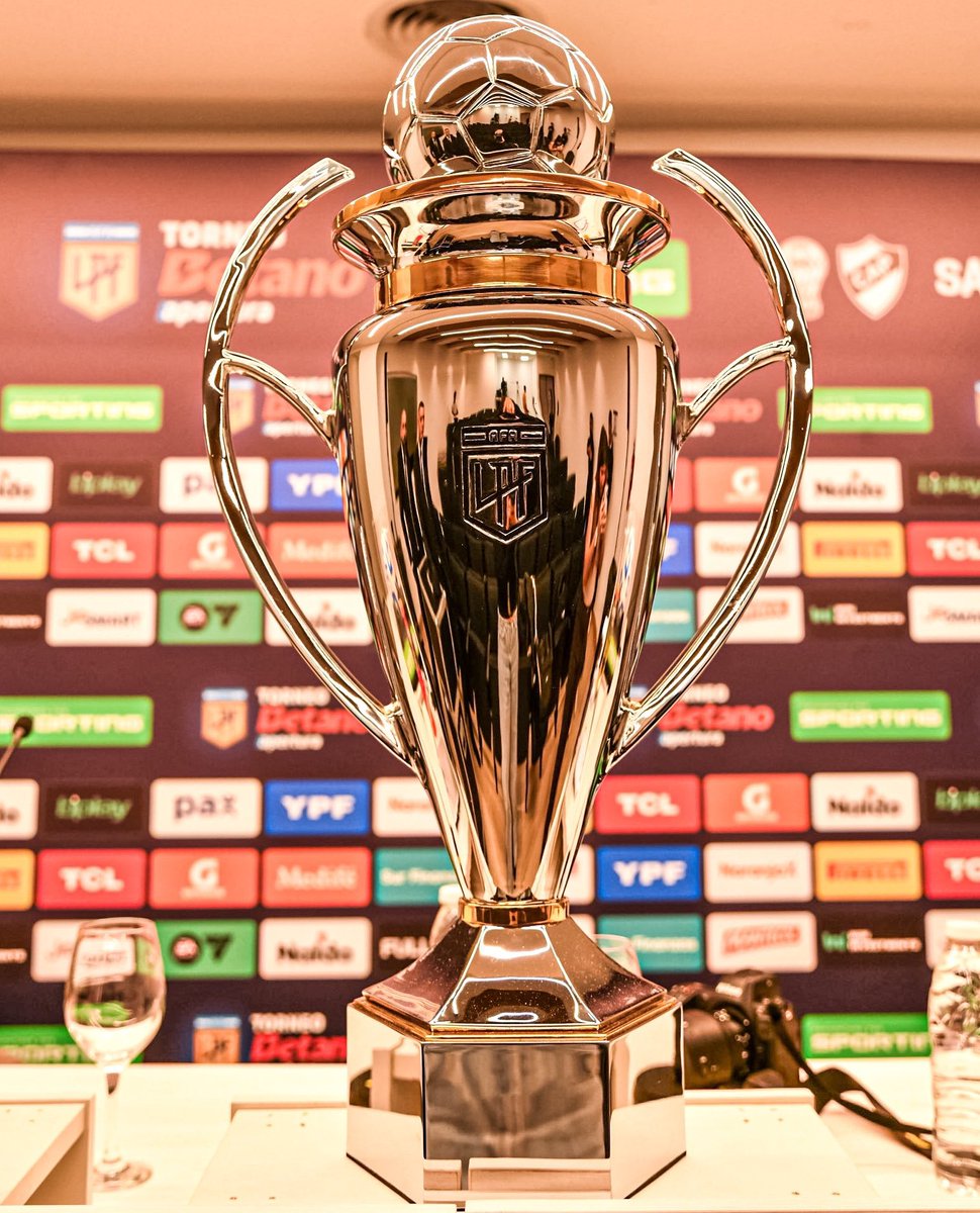 ¡Y LLEGO EL DÍA!

#Huracan - #Platense

Hoy Argentina tendrá un nuevo campeón.

¿Quien alzará el #TorneoApertura?

#TorneoBetano