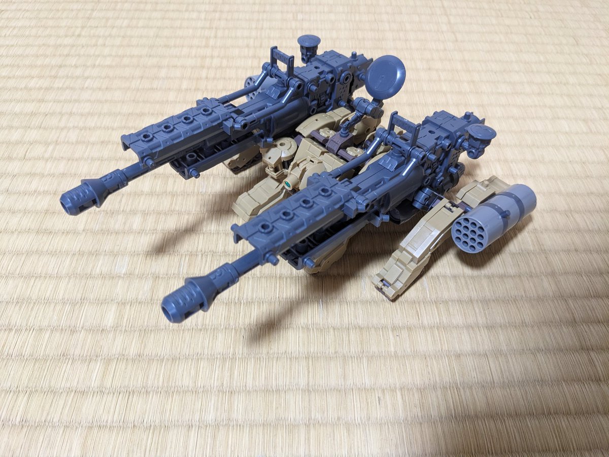 vankissh's tweet photo. 砲は浪漫 https://t.co/9CfOHTF6Nl