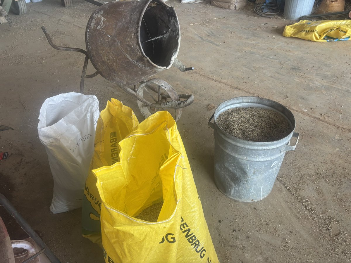 Lawrence Balcomb tweet media