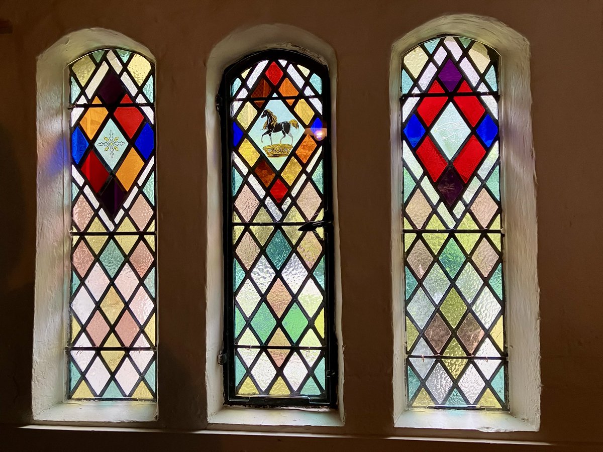 #StainedGlassSunday
Baddesley Clinton, Warwickshire