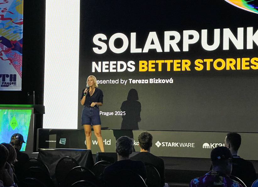 TerezaBizkova's tweet image. Prague was... pretty epic. 💙💻
My @EthPrague talk: youtu.be/ERu3DO8JIJ8?si…