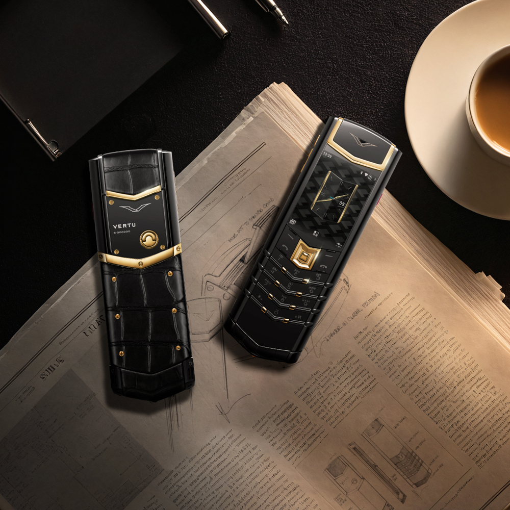 VertuEngland's tweet image. A legacy deserves a legacy. 💼

Celebrate the strength and style of fathers with a phone crafted like no other — VERTU.
Timeless, powerful, unforgettable.

Learn more: vertu.com/official

#VERTUFathersDay #LuxuryForHim #TimelessGift #MensStyle #SmartLuxury #VERTUOfficial