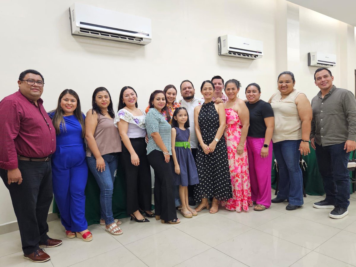 comeftab's tweet photo. Este año, el COMEFTAB celebró con entusiasmo el Día del Médico Familiar, reconociendo la valiosa labor de quienes día a día entregan su vocación y compromiso al cuidado de las familias tabasqueñas. https://t.co/ERnAYzoNfj