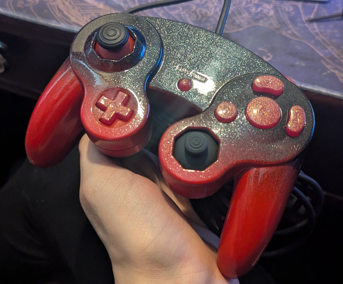 CheeseGCC's tweet image. more builds otw!

shell from @ControlInColor then i found it on yahoo auctions lmao