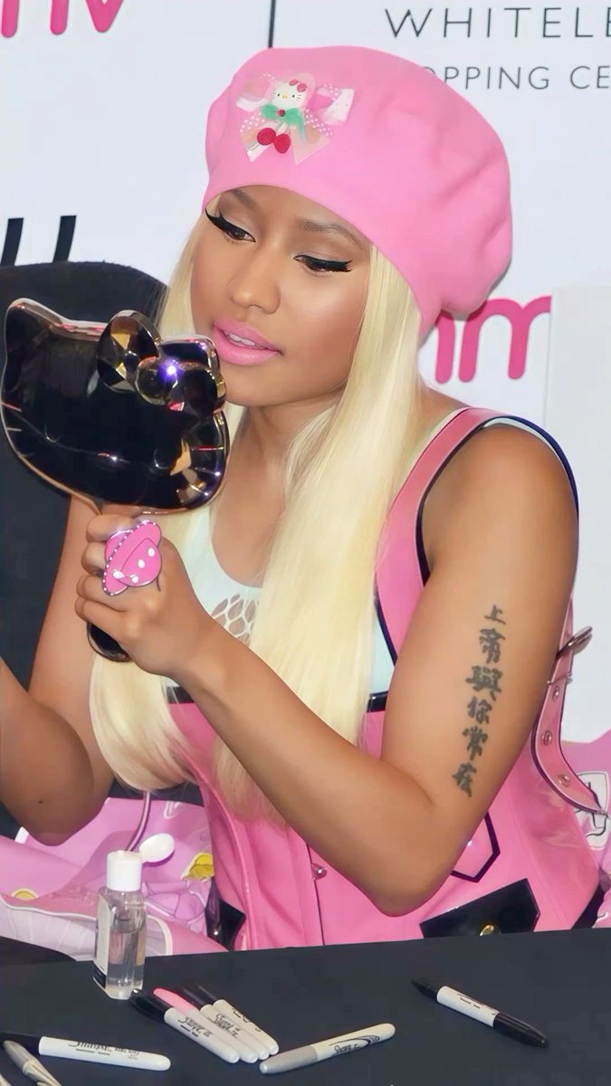 the culture | magazine (@galactamelanin) on Twitter photo 