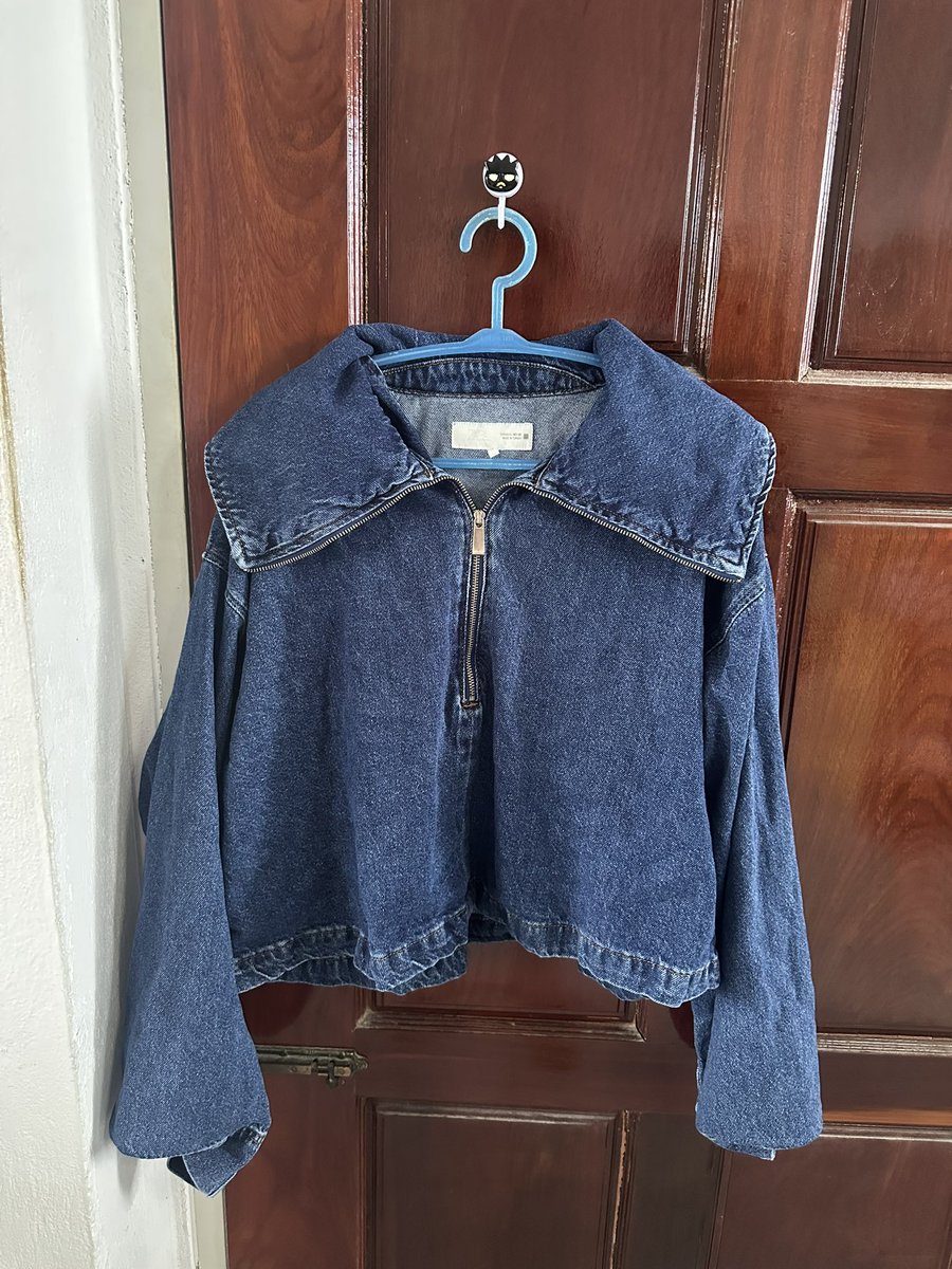 OSHIX06's tweet image. ส่งต่อแจ็กเก็ตเดนิมZara
แค่ลองใส่
ไม่มีตำหนิ เทียบ1
ซื้อที่เซนเวิล วันที่31มีนาปีนี้
Shop 2,190 ส่งต่อ 1,490 รส
Size L
มีป้ายนะคะ สแกนได้
#เสื้อผ้ามือสอง #ส่งต่อเสื้อผ้า #ส่งต่อzara  #ส่งต่อuniqlo  #ส่งต่อbeming #ส่งต่อhm #เสื้อผ้า #เสื้อผ้ามือสอง #zara #ส่งต่อซาร่า