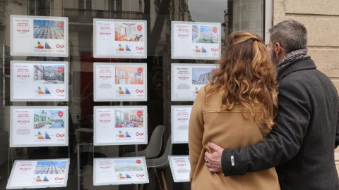 Jean-Philippe Larger (@jplarger) on Twitter photo #immobilier Face à la difficulté de trouver un #bail ...
⚠️ des #celibataires notamment des mères solo, font appel à des amis et les présentent comme leur #concubin pour rassurer les #proprietaires !
leparisien.fr/immobilier/imm… <a href="/Rostimmo/">Benoît Rostand</a> #immobilier Face à la difficulté de trouver un #bail ...
⚠️ des #celibataires notamment des mères solo, font appel à des amis et les présentent comme leur #concubin pour rassurer les #proprietaires !
leparisien.fr/immobilier/imm… <a href="/Rostimmo/">Benoît Rostand</a>