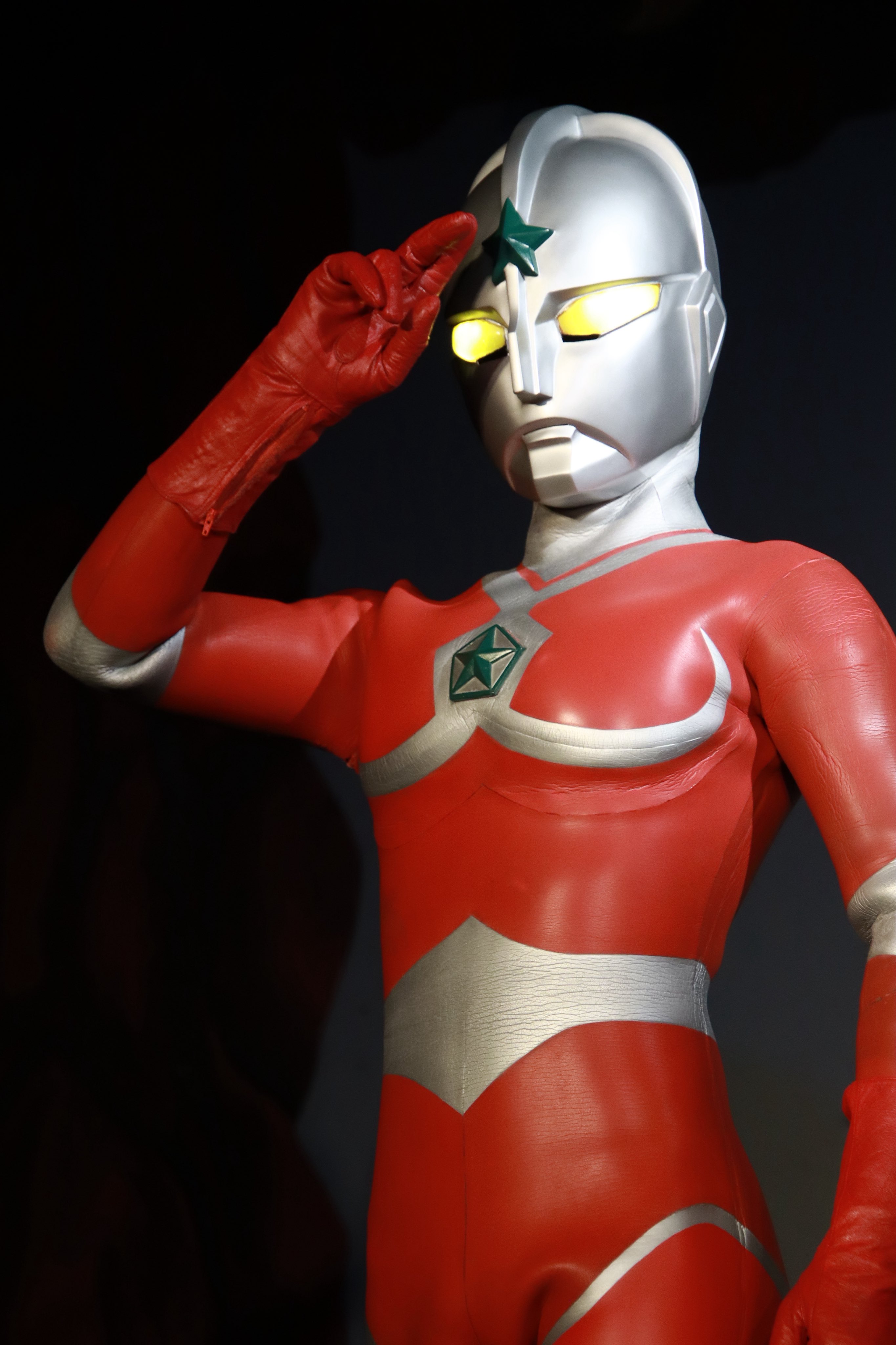ウルトラマンジョーニアス 変身 The Ultraman (aka Ultraman