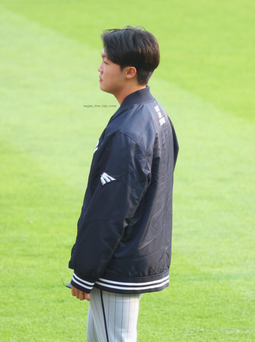 ETSC41's tweet photo. 2025.05.28
#한화이글스 #정우주 #NO_43 https://t.co/LculzcjgCT