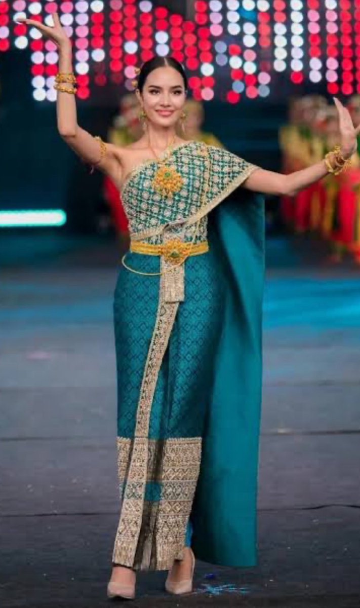 ชุดสวยมากๆ