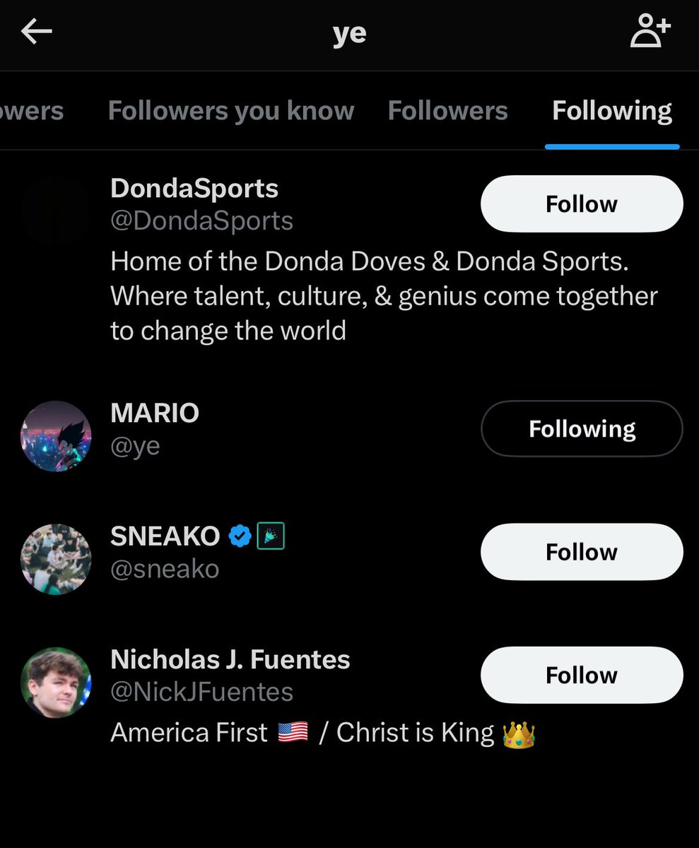 BEASTOFZATRENCH's tweet photo. Guy’s this lore is insane!!!

CA: 2AdDvfuxmeeFskLtoPdnbFJ2miCVd17QmTxwpFyopump

-So @kanyewest follows only 4 accounts
 
- One of the account being @ye 

- Then goes on to drop this next tweet https://t.co/LBz8MhK97f