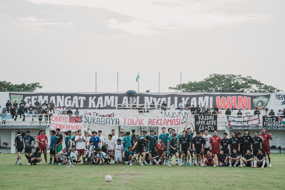 Sepakbola adalah alat perjuangan

- Tan Malaka