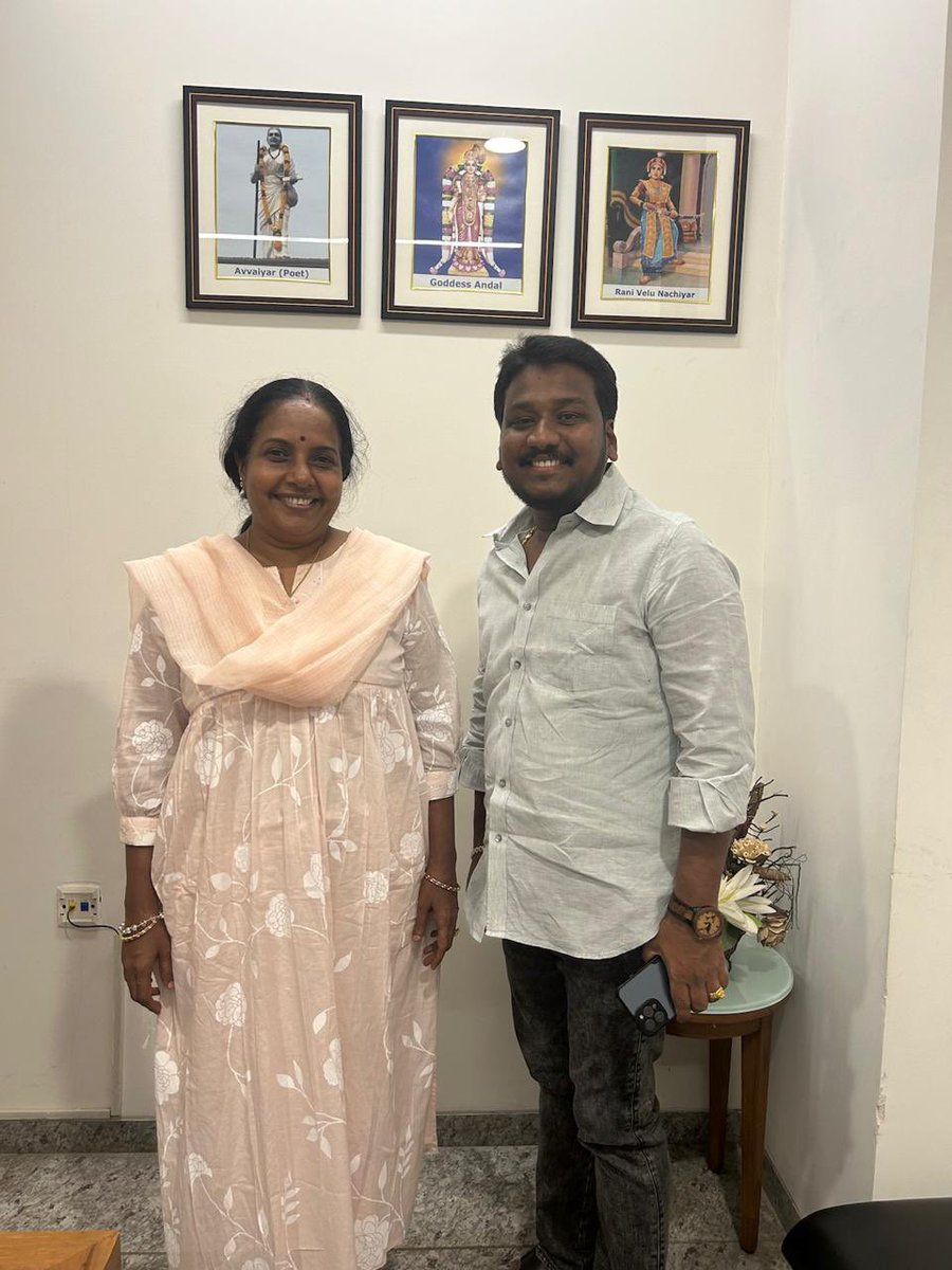 yuvaraj_bjp's tweet photo. இன்று திருமண நாள் காணும் பாரதிய ஜனதா கட்சியின் தேசிய மகளிரணி தலைவர் கோவை தெற்கு சட்டமன்ற உறுப்பினர் அன்பு அக்கா @VanathiBJP அவர்களுக்கு  மனமார்ந்த திருமண நாள் நல்வாழ்த்துக்கள்… https://t.co/NNfwJUKj1L