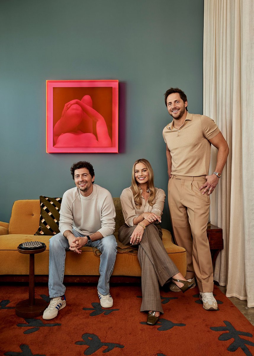 AMargotRobbie's tweet photo. #NEWS 📷 Photoshoot de #MargotRobbie pour  Architectural Digest (Mai 2025) @ArchDigest https://t.co/r8iSvxw5Qu