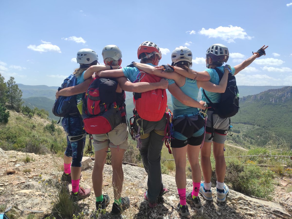 ADEBANasociac's tweet image. Finde ferratero d Montañeras Adebán : La Bárbara, en Montalbán (Teruel), una ferrata K3 q nos ha encantado!! Feliz día 🪻