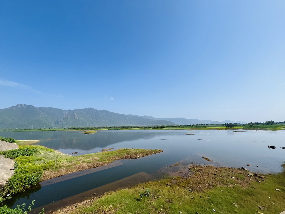 Jambu Lake, and Kolli Hills in the backdrop, Vairichettipalayam.