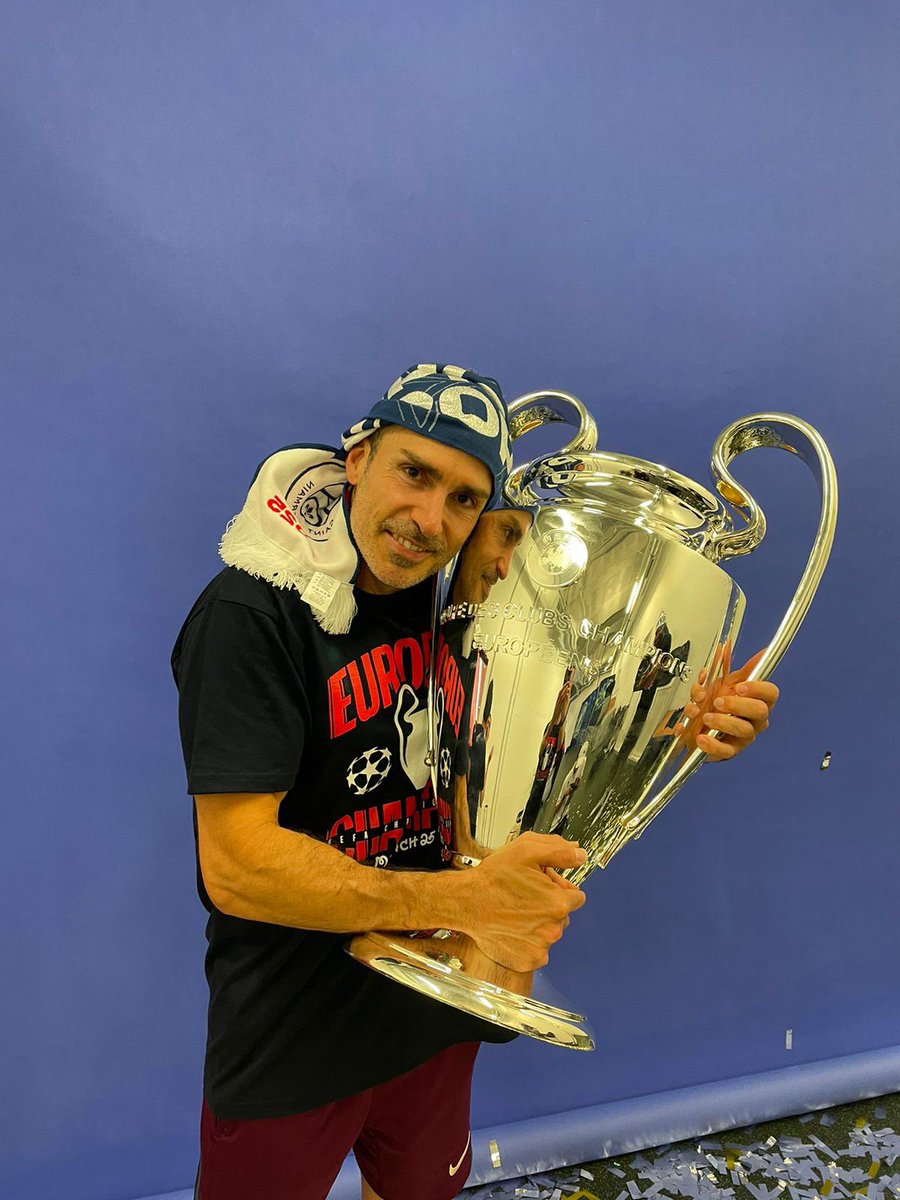 Poco se habla de que hay un murciano haciendo un trabajazo en el PSG y que ayer tocaba la Champions y no es otro que <a href="/juanjmorillas/">Juanjo Morillas</a>