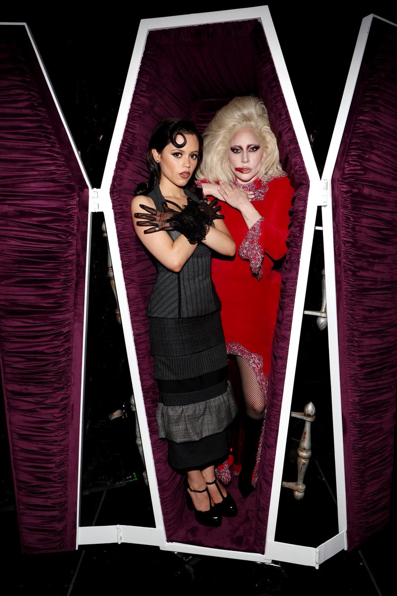 Jenna with Lady Gaga at Netflix's #TUDUM event!