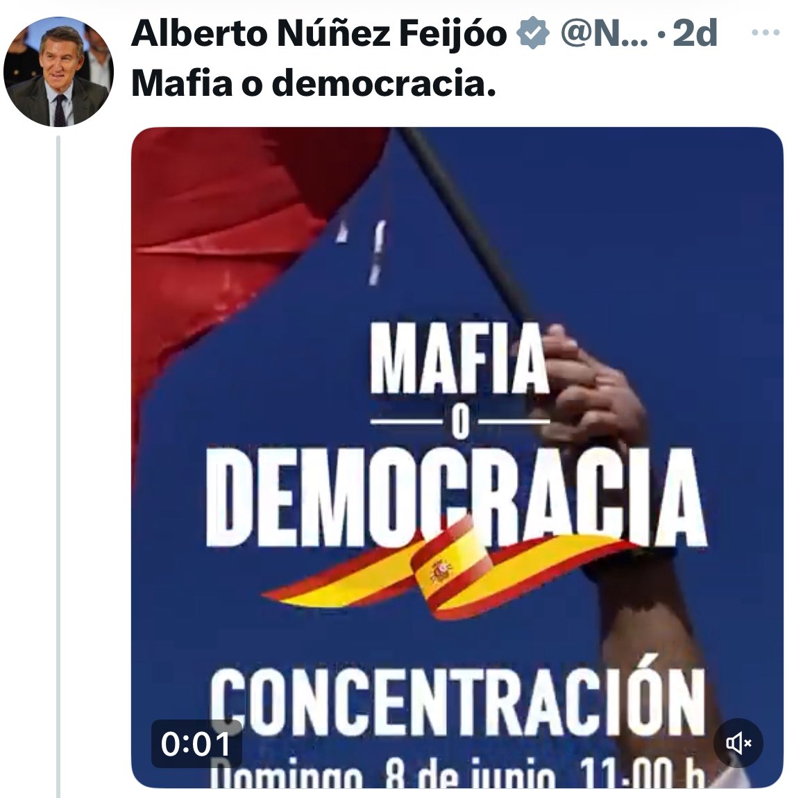 Democracia, Alberto, democracia. Por eso no eres Presidente,además de que no quieras.Por eso imputan a altos cargos del PP por la gestión de las residencias con 7291 fallecidos, o por  los contratos “irregulares” de Moreno Bonilla en el SAS. O por eso piden la dimisión de Mazón…