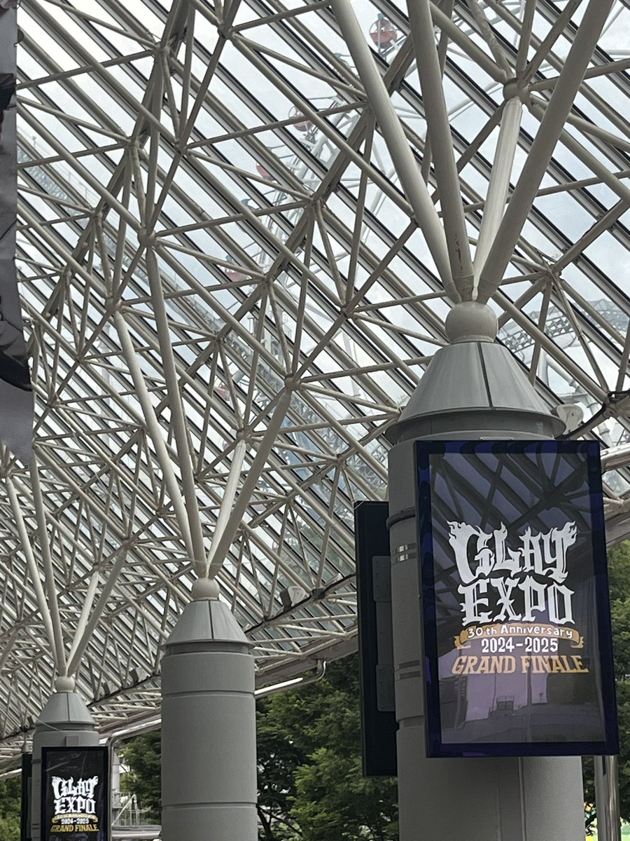 yetdiet1129's tweet photo. 10数年ぶりのGLAY https://t.co/eJjLUI3VPa