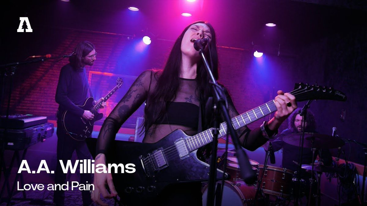 #FemaleFrontedDaily 🎶
<a href="/aawilliamsmusic/">A.A. Williams</a> 🇬🇧

Epic Dark Folk
youtu.be/SKBVPEe8zvg