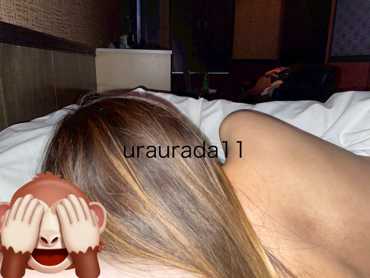 uraurada11's tweet photo. いい眺めだな〜
フェラしてる顔見られたくないと言われた😅 https://t.co/HNxk1vCgYu