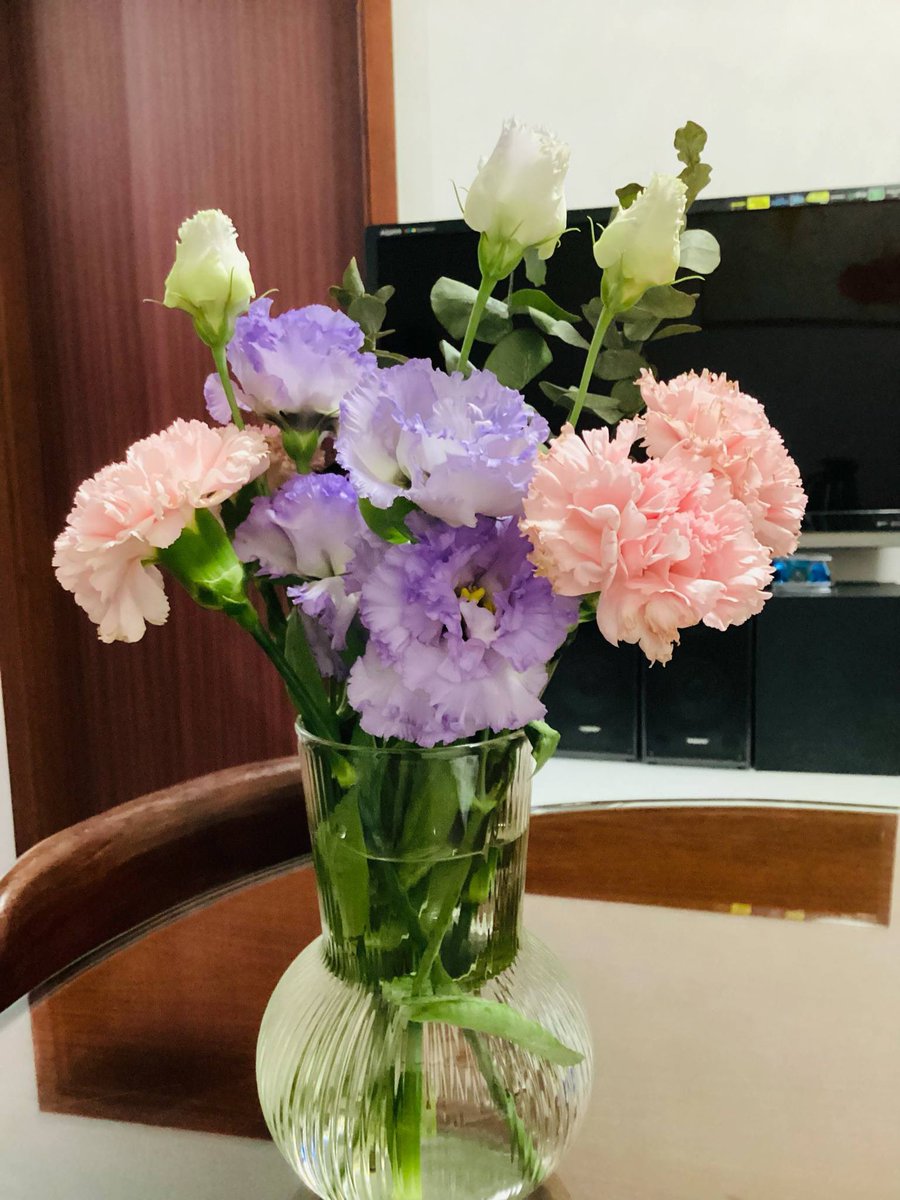 utlengwong's tweet photo. 新月快樂 https://t.co/4cJGhykix2