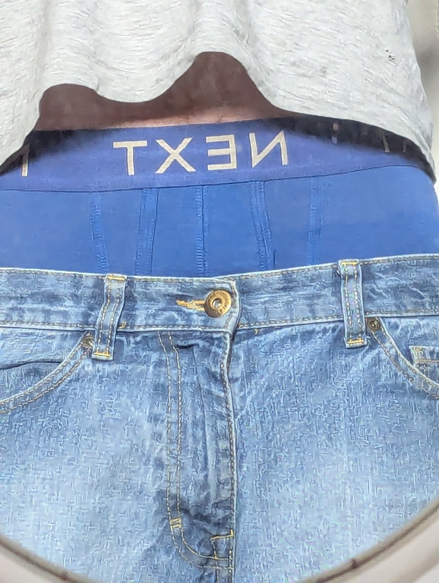 Dee Wild tweet media