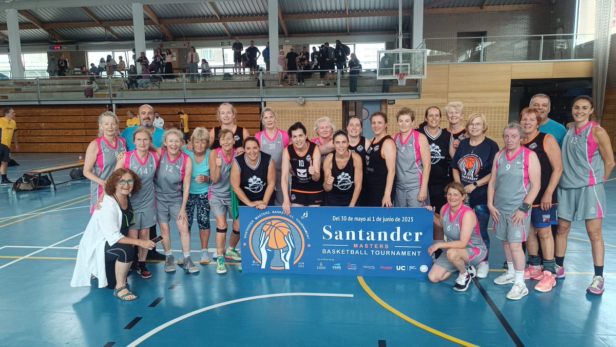 SderMasters's tweet image. GRUPO PLATA LEYENDA
Veteranas Dentomedic Maristas Palencia - 23
Pegasus - 35
#SMBT25 #SantanderMastersBasketballTournament