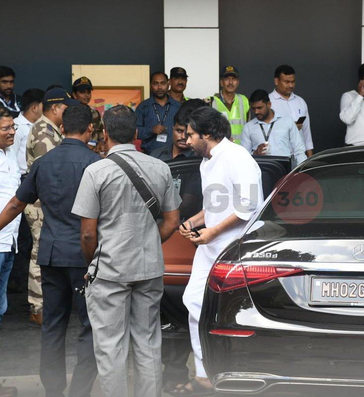 Latest Click of <a href="/PawanKalyan/">Pawan Kalyan</a> 😍🔥