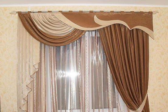 а я считаю что достигла возраста согласия и могу законно желать обвесить все вокруг самыми лютыми шторами с ламбрекеном