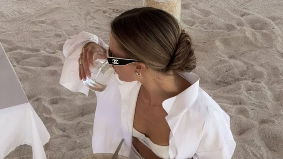 urpiscesmuse's tweet image. plans for today: 
nail appointment 9am-10am • 
beach day all day 12pm-18pm • 
dinner 20pm &amp;lt;3