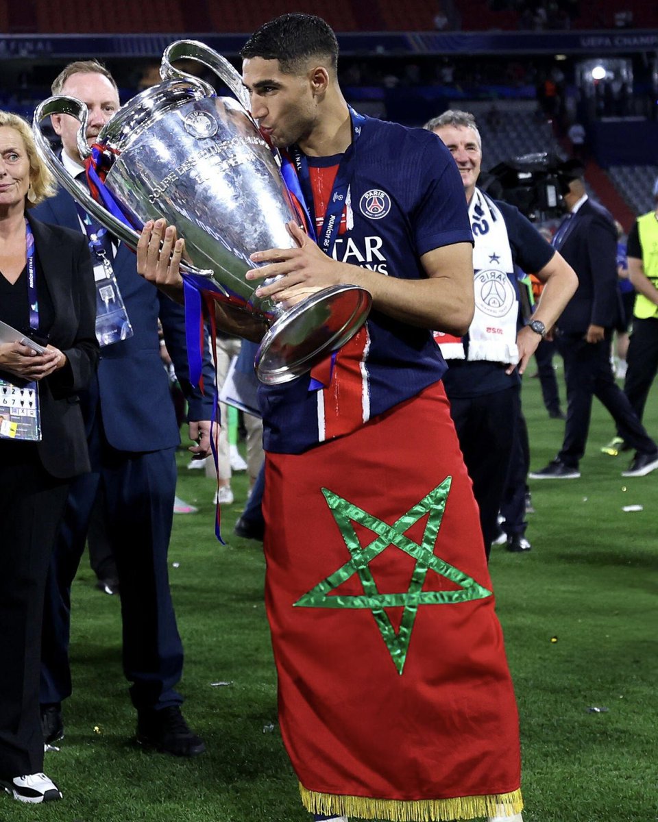 Just another day for the Moroccan icon. 🇲🇦♥️